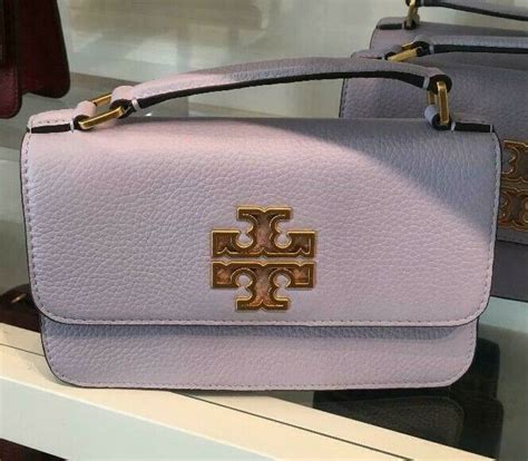 tory burch susage bag lavender.